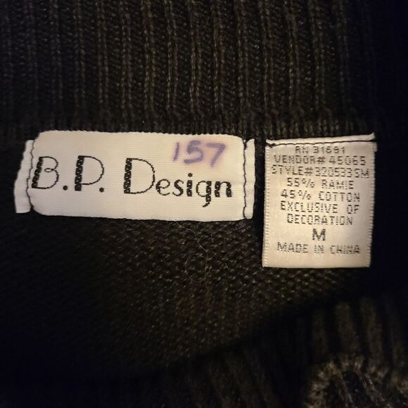 VINTAGE  B.P. Design Christmas Pointsettia Embroidered Sweater Size M - Picture 12 of 12